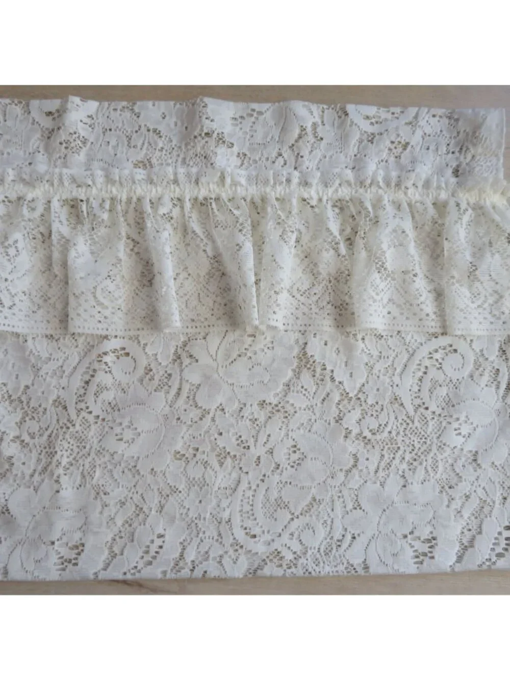 Vintage Off White Lace Curtain Valance Ruffled Trim 17x88 Cottage Shabby Chic